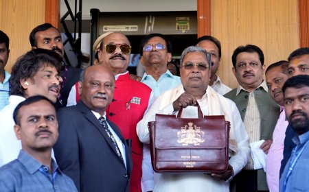 ದೇಶದಲ್ಲೇ ಅತಿಹೆಚ್ಚು ಬಜೆಟ್ ಮಂಡಿಸಿದ 2ನೇ ಸಿಎಂ ಎಂಬ ಹೆಗ್ಗಳಿಕೆಗೆ ಪಾತ್ರರಾದ ಸಿದ್ದರಾಮಯ್ಯ