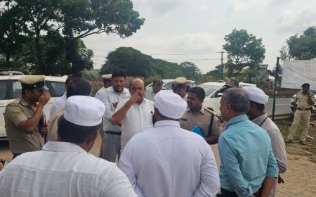 ಮಂಗಳೂರು ಐತಿಹಾಸಿಕ ವಕ್ಫ್ ಸಂರಕ್ಷಣಾ ಪ್ರತಿಭಟನಾ ಸ್ಥಳಕ್ಕೆ ಉನ್ನತ ಪೋಲೀಸ್ ಅಧಿಕಾರಿಗಳ ಭೇಟಿ