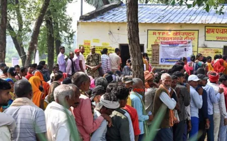 ಬಿಹಾರ ಮತ ಎಣಿಕೆಗೆ ಇನ್ನೊಂದು ದಿನ; ಆತ್ಮವಿಶ್ವಾಸದಿಂದ ಎರಡು ಮೈತ್ರಿಗಳು