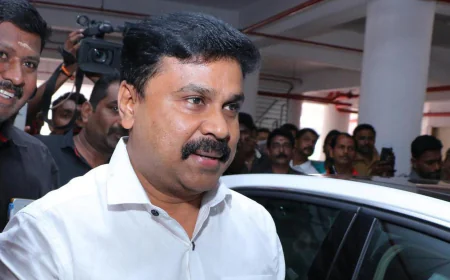 നടിയെ ആക്രമിച്ച കേസ്; ദിലീപിനെ കുറ്റ വിമുക്തനാക്കി കോടതി