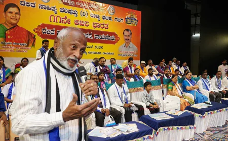 ಮನುವಾದಿಗಳಿಂದ ಸಂವಿಧಾನ ಮೂಲೆಗುಂಪು ಮಾಡುವ ಸಂಚು: ಸಾಹಿತಿ ಕುಂ. ವೀರಭದ್ರಪ್ಪ