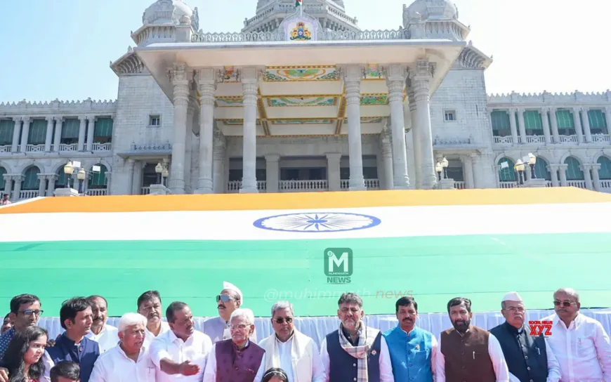 ಸುವರ್ಣಸೌಧದ ಮುಂದೆ ಜಗತ್ತಿನ 2ನೇ ಅತಿ ದೊಡ್ಡ ಖಾದಿ ರಾಷ್ಟ್ರಧ್ವಜ ಅನಾವರಣ…!