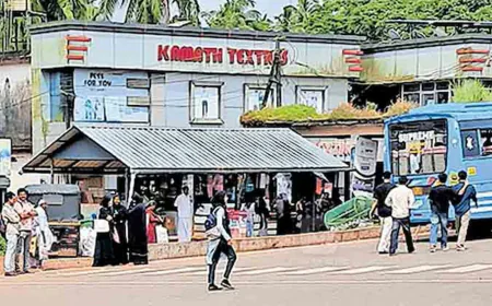 ചെർക്കള- കല്ലടുക്ക റോഡിൽ ബസ് പണിമുടക്ക്; യാത്രക്കാർ വലഞ്ഞു 