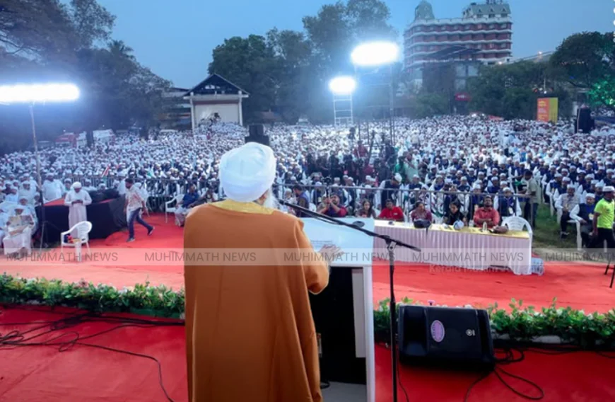 മനുഷ്യരെ ചേർത്ത് പിടിക്കുന്ന പ്രതീക്ഷയുടെ യാത്ര