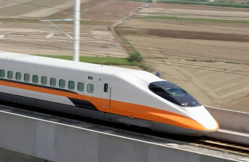 സംസ്ഥാനത്തെ അര്‍ധ അതിവേഗ റെയില്‍പ്പാത; ഡി പി ആർ തയ്യാറാക്കാൻ കേന്ദ്ര നിർദേശം