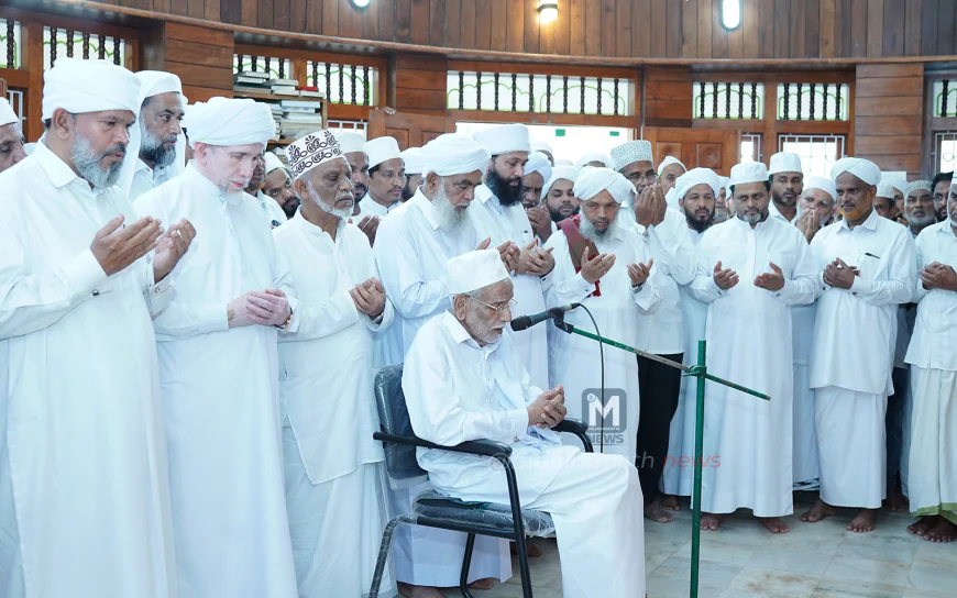 ಮುಹಿಮ್ಮಾತ್ ಅಹ್ದಲ್ ಉರೂಸ್: ಧ್ವಜಾರೋಹಣದೊಂದಿಗೆ ಆಧ್ಯಾತ್ಮಿಕ ಸಂಗಮಕ್ಕೆ ಭವ್ಯ ಚಾಲನೆ