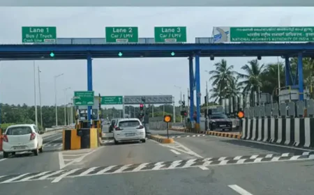 ആരിക്കാടി ടോൾ പ്ലാസ; സാമഗ്രികൾ അഴിച്ചുമാറ്റി തുടങ്ങി