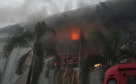 കോടികളുടെ നഷ്‌ടം; ജയലക്ഷ്മി സില്‍ക്‌സിൽ കത്തി നശിച്ചത് റംസാൻ-വിഷു വിപണി ഉൾപ്പെടെയുള്ള സ്റ്റോക്കുകൾ