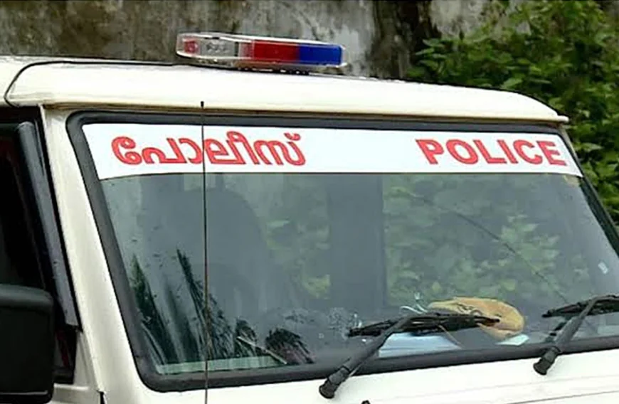 പോത്തുകളെ ലോറിയിൽ നിന്ന് ഇറക്കുന്നതിനിടെ അക്രമണം നടത്തിയ സംഭവത്തിൽ 4 പ്രതികൾ അറസ്റ്റിൽ