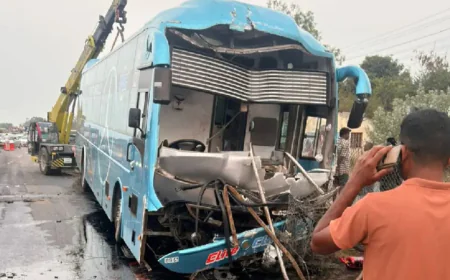 കോഴിക്കോട്- ബാംഗ്ലൂർ ബസ് അപകടത്തില്‍ നാലുപേര്‍ മരിച്ചു 