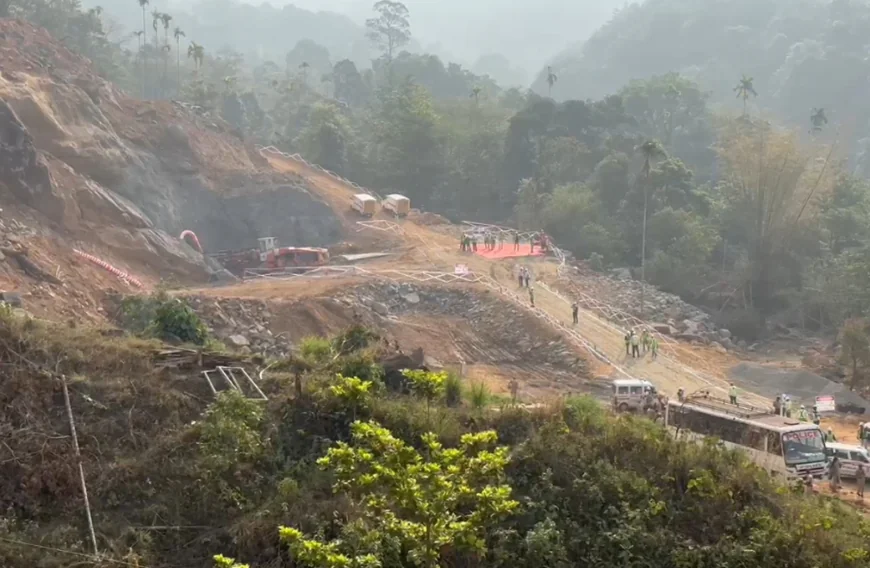 കോഴിക്കോട്- വയനാട് തുരങ്കപാതയുടെ ആദ്യ സ്‌ഫോടന ഉദ്ഘാടനം നിര്‍വ്വഹിച്ചു 