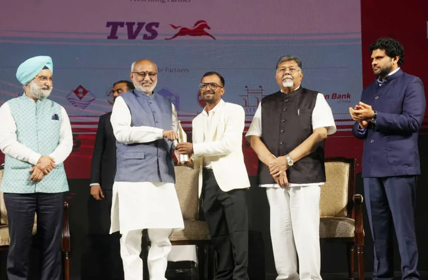 ജില്ലയ്ക്ക് അഭിമാനം; രാജ്യത്തെ പ്രശസ്‌ത മാധ്യമ പുരസ്‌കാരത്തിന് അർഹനായി സാബിത്ത് മുഗു 