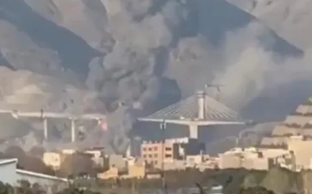 ഇറാനിൽ വീണ്ടും യു എസ്- ഇസ്‌റാഈല്‍ ആക്രമണം; ശക്തമായ തിരിച്ചടി നേരിടേണ്ടി വരുമെന്ന് മുന്നറിയിപ്പ്