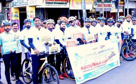 ശ്രദ്ധേയമായി 'റൈഡ് വിത്ത്  കളക്ടർ' സൈക്കിൾ റാലി 