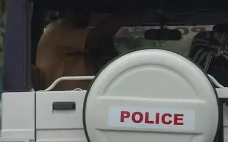 കൊച്ചി കാണാനെത്തിയ കുട്ടി സഞ്ചാരികൾ കാശില്ലാതെ വലഞ്ഞു; വീട്ടുകാർക്ക് താക്കീതുമായി പോലീസ്