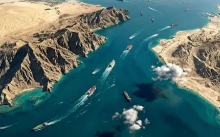 യു എസ് നാവിക ഉപരോധം; ഹോർമുസ് കടലിടുക്ക് ഇറാൻ വീണ്ടും അടച്ചു  