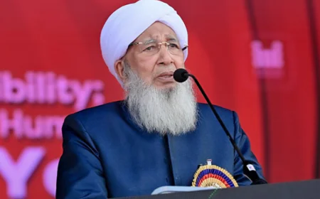 വിമാന യാത്രക്കാർ നേരിടുന്ന വിവിധ പ്രശ്നങ്ങളിൽ അതിവേഗ പരിഹാരം തേടി ഇന്ത്യൻ ഗ്രാൻഡ് മുഫ്തി വ്യോമയാന മന്ത്രിക്ക് കത്തയച്ചു