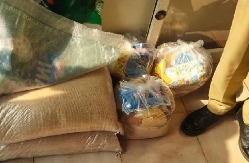 വീണ്ടും കിറ്റ് വിവാദം; രണ്ടായിരത്തോളം കിറ്റുകൾ വോട്ടർമാർക്ക് തയ്യാറാക്കിയതായി ആരോപണം