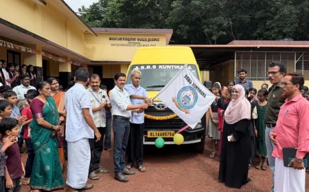 കുംടികാന സ്കൂൾ വിദ്യാർത്ഥികളുടെ യാത്രാക്ലേശത്തിന് ആശ്വാസം; പുതിയ സ്കൂൾ വാഹനം ഫ്ലാഗ് ഓഫ് ചെയ്തു