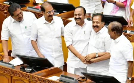 യുഡിഎഫ് സർക്കാരിന്റെ ആദ്യ ബജറ്റ് അവതരിപ്പിച്ചു; വികസനത്തിനും വിദ്യാഭ്യാസത്തിനും മുൻഗണന