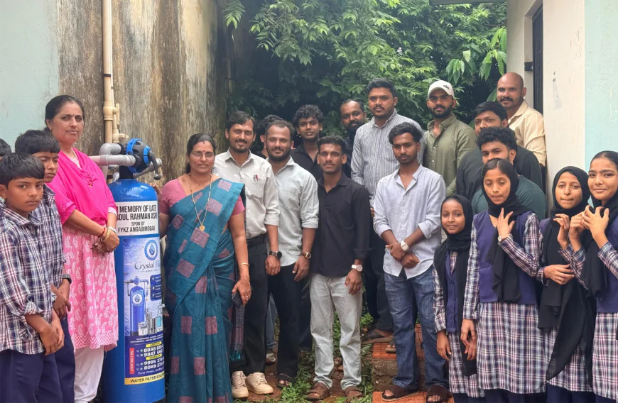 വിദ്യാർത്ഥികൾക്ക് ആശ്വാസം; ഫൈക്സ് ക്ലബ് അംഗഡിമുഗർ സ്കൂളിന് വാട്ടർ പ്യൂരിഫയർ നൽകി
