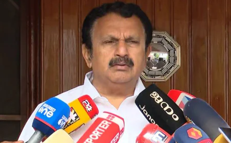 മന്ത്രി കെ മുരളീധരന്റെ രണ്ട് പേഴ്‌സണൽ സ്റ്റാഫ് അംഗങ്ങൾ രാജിവെച്ചു