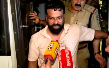കേരള രാഷ്ട്രീയത്തിൽ അപൂർവ സംഭവം; തിരുവനന്തപുരം കോർപ്പറേഷൻ കൗൺസിലർ ആർ. സുഗതൻ ഇന്ന് ജയിലിൽ സത്യപ്രതിജ്ഞ ചെയ്യും
