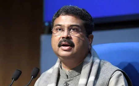 കേന്ദ്ര വിദ്യാഭ്യാസ മന്ത്രി ധർമേന്ദ്ര പ്രധാൻ രാജിവെച്ചു