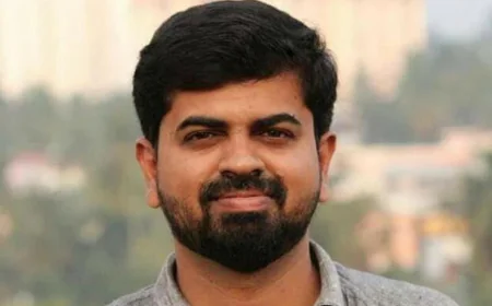 'കൈകളിൽ രക്തം പുരണ്ട നിലയിൽ ശ്രീറാമിനെ കണ്ടു'; കെ എം ബഷീർ കൊലപാതക കേസിൽ സാക്ഷിയുടെ നിർണായക മൊഴി