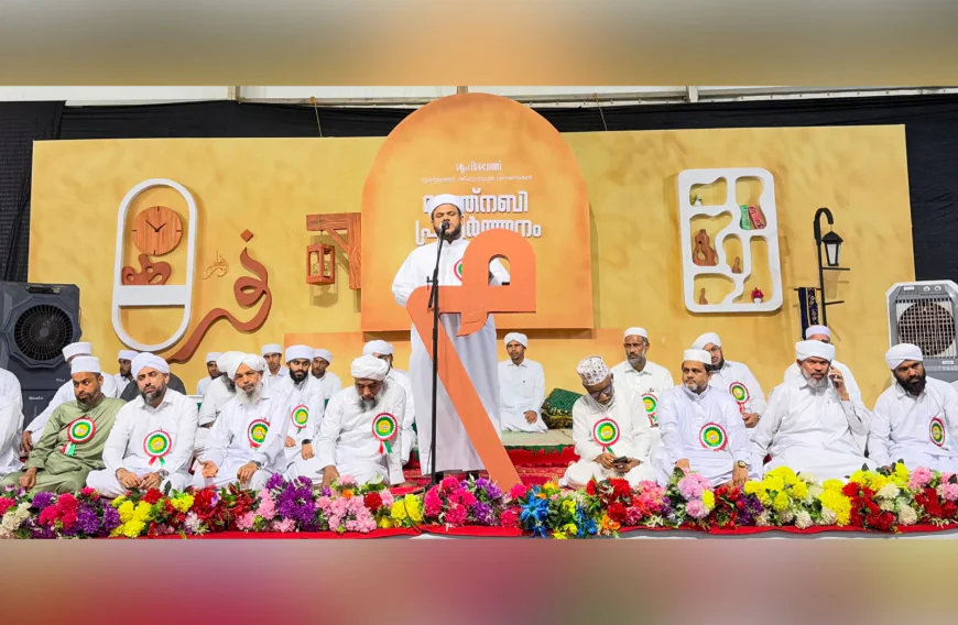 അഹ്ലുബൈത്ത്; പാരമ്പര്യ കണ്ണികളെ കോർത്തിണക്കിയ സമുദ്ധാരകർ: സയ്യിദ് അബ്ദുറഹ്മാൻ ഷഹീർ അൽ ബുഖാരി തങ്ങൾ 
