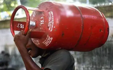 രാജ്യത്ത് വാണിജ്യ എൽപിജി സിലിണ്ടറുകളുടെ വില വർധിപ്പിച്ചു
