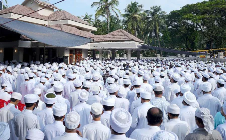 സയ്യിദത്ത് ഫാത്വിമ ഇമ്പിച്ചി ബീവി ഹജ്ജുമ്മക്ക് പതിനായിരങ്ങളുടെ യാത്രമൊഴി 