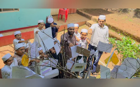ലോക സമാധാന ദിനം; സമാധാന തൈയുമായി എസ് ബി എസ് വിദ്യാർത്ഥികൾ