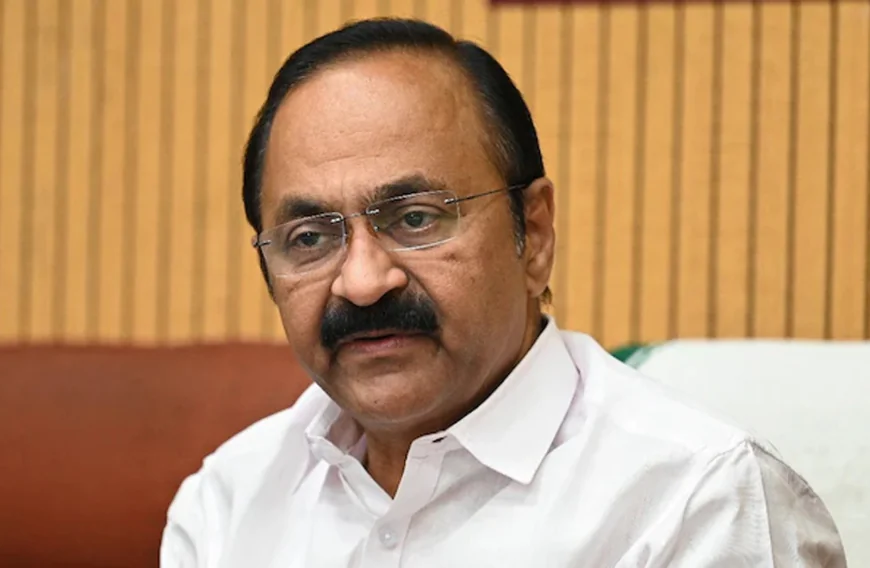 കണ്ണൂരില്‍ മുഖ്യമന്ത്രി വി ഡി സതീശന് നേരെ കരിങ്കൊടി പ്രതിഷേധം