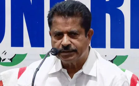 മുഖ്യമന്ത്രിക്കെതിരായ വിമർശനം: നിലപാടിൽ മാറ്റമില്ലെന്ന് അടൂർ പ്രകാശ്