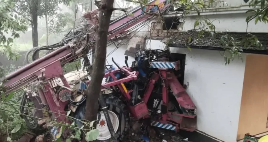 കാസർകോട് കുഴൽക്കിണർ ഡ്രില്ലിംഗ് യന്ത്രം മറിഞ്ഞ് അപകടം: രണ്ട് തൊഴിലാളികൾക്ക്‌ ദാരുണാന്ത്യം