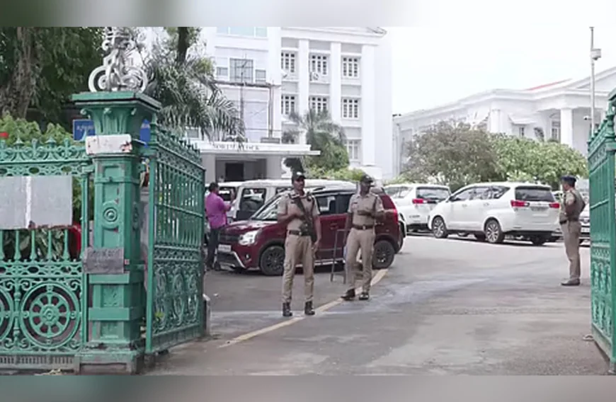 സെക്രട്ടറിയേറ്റിന് മുന്നിൽ സമരം ചെയ്ത ഉദ്യോഗാർഥികൾക്കെതിരെ കേസ് 